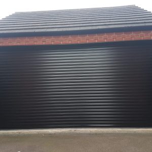 Laminate Black